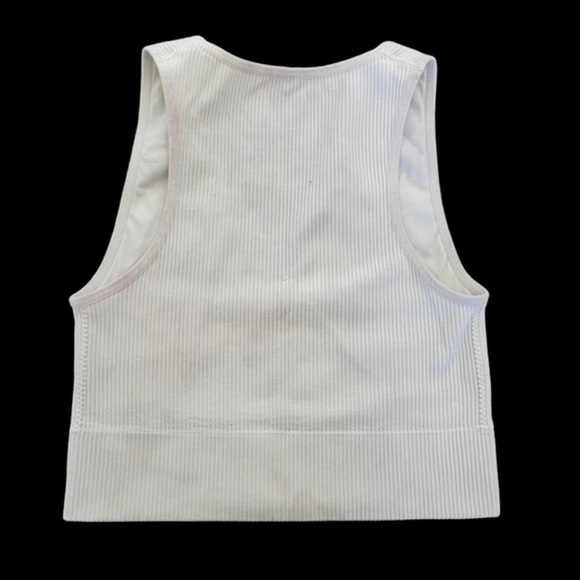 Garage crop top - Picture 5 of 5